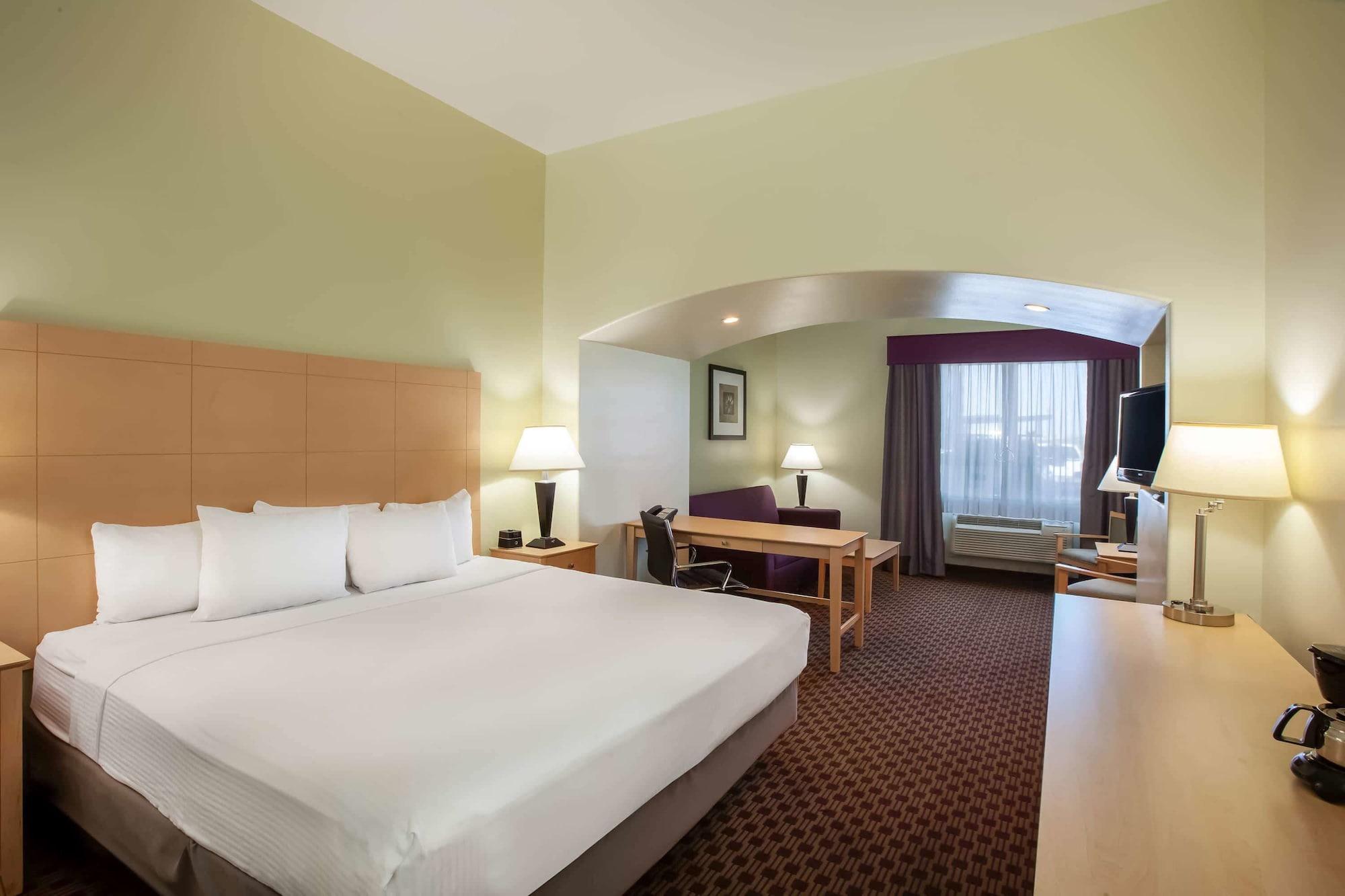 La Quinta By Wyndham Odessa North Hotel Exterior photo