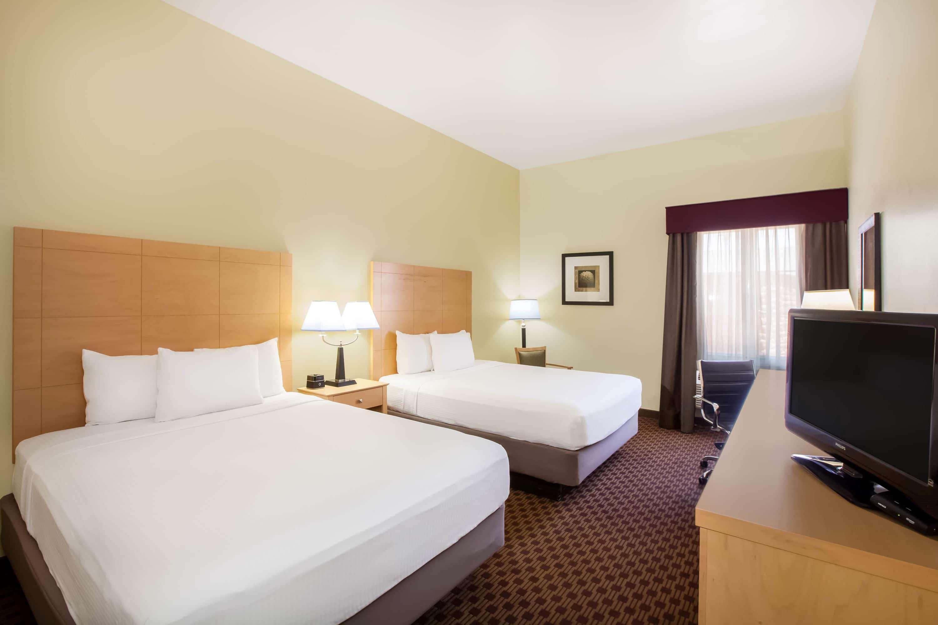 La Quinta By Wyndham Odessa North Hotel Exterior photo