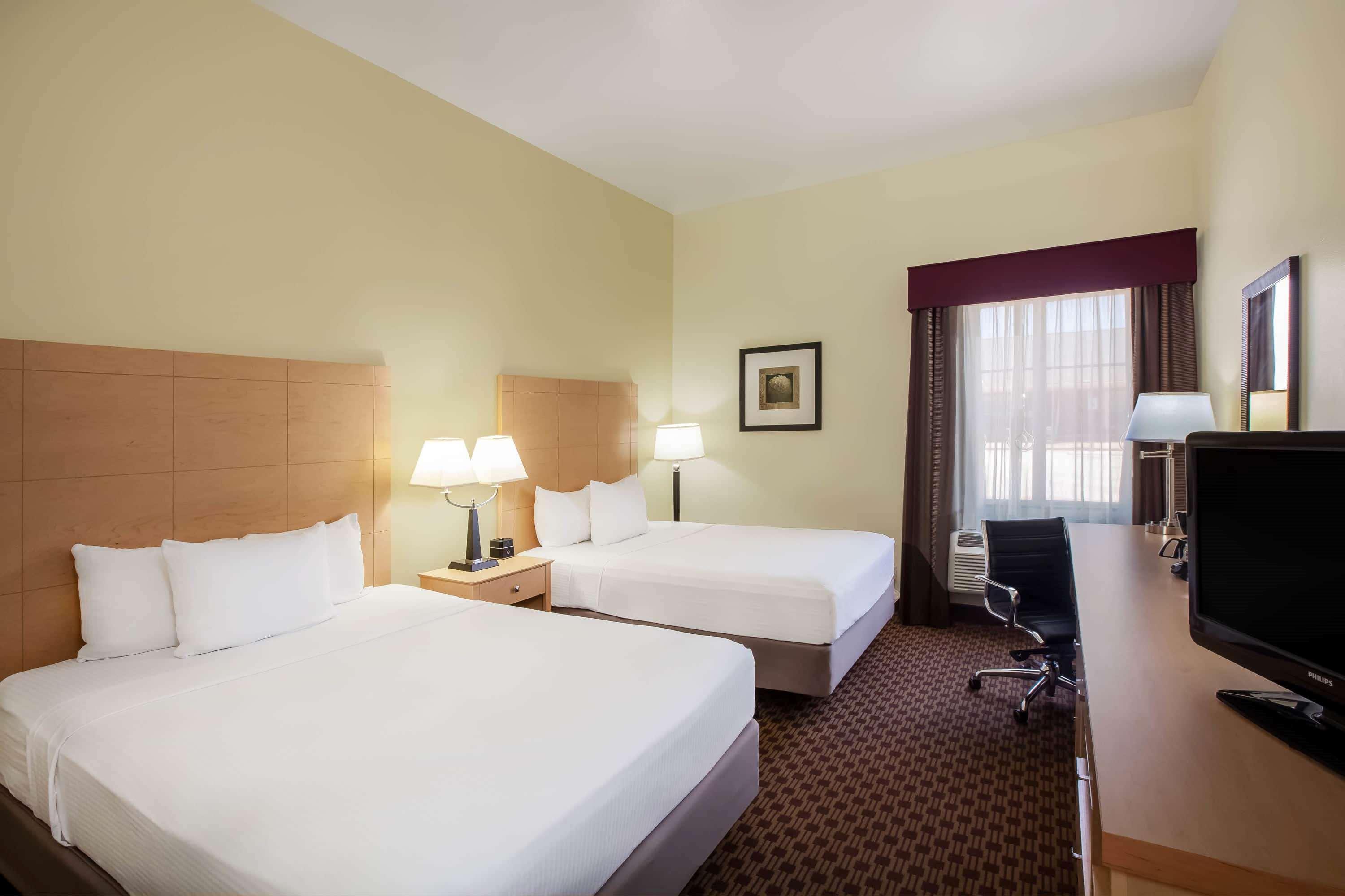 La Quinta By Wyndham Odessa North Hotel Exterior photo