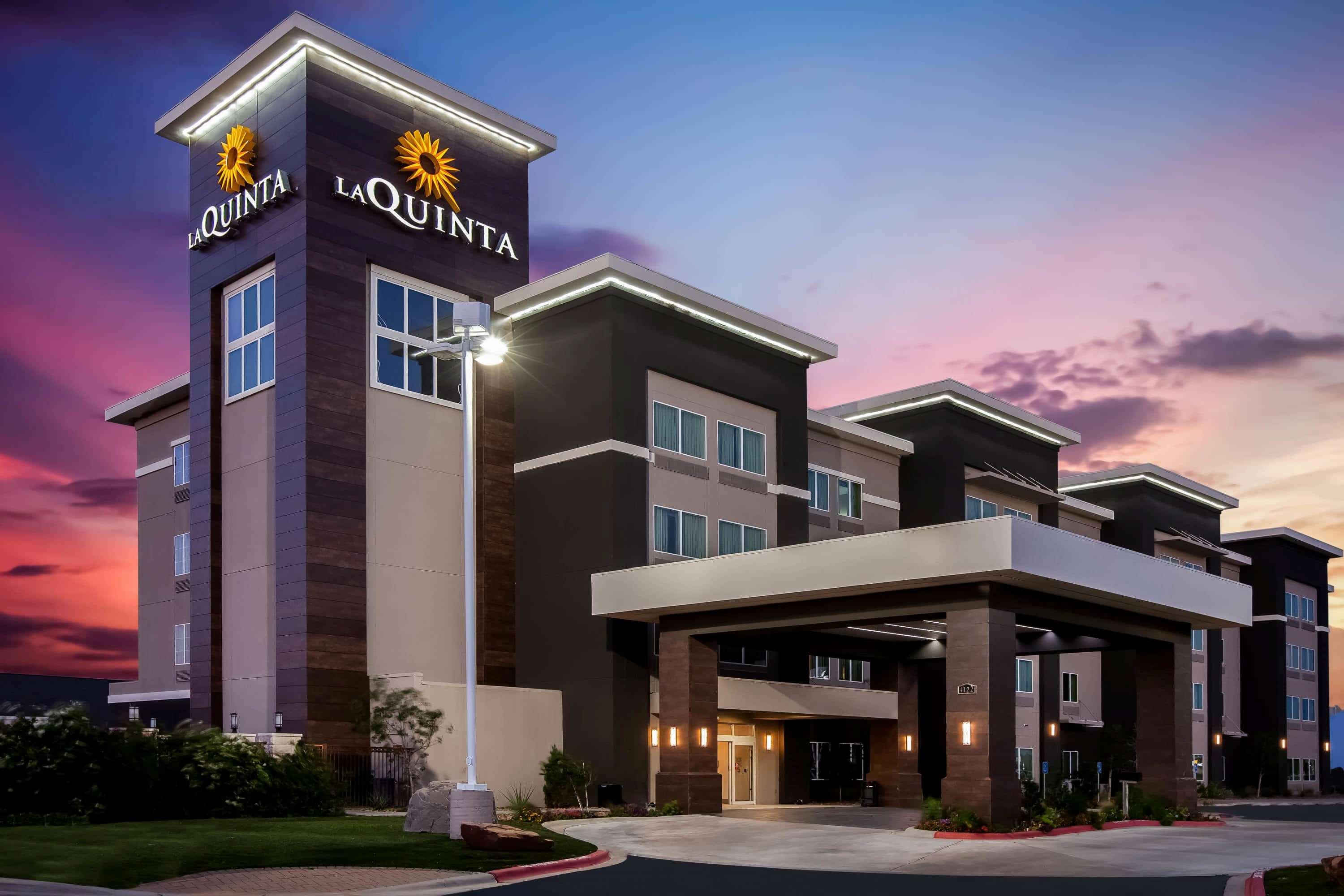 La Quinta By Wyndham Odessa North Hotel Exterior photo
